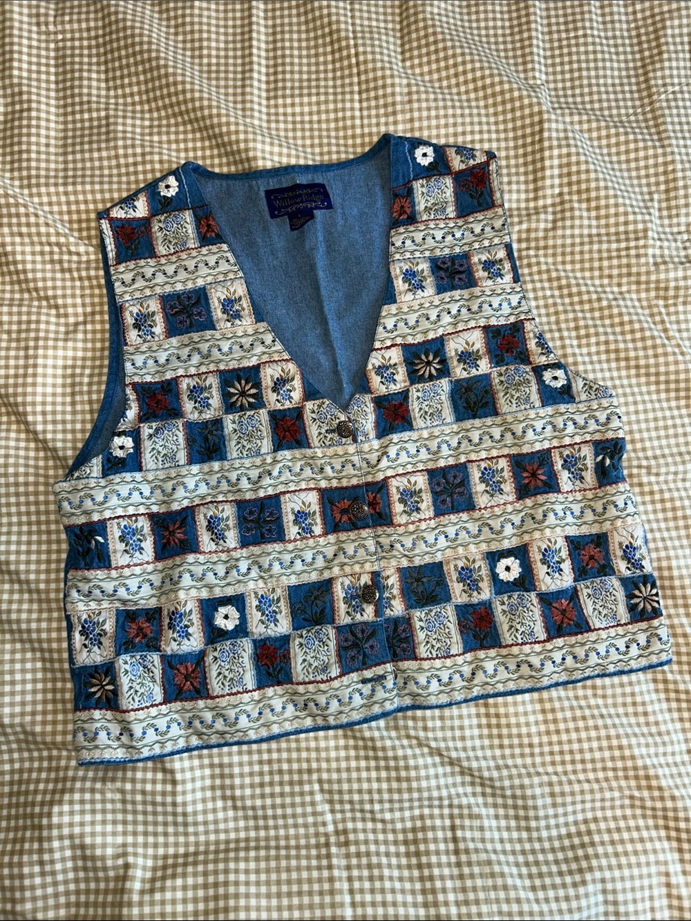 Vintage Willow Ridge Blue and Cream Embroidered Patchwork Quilted Vest